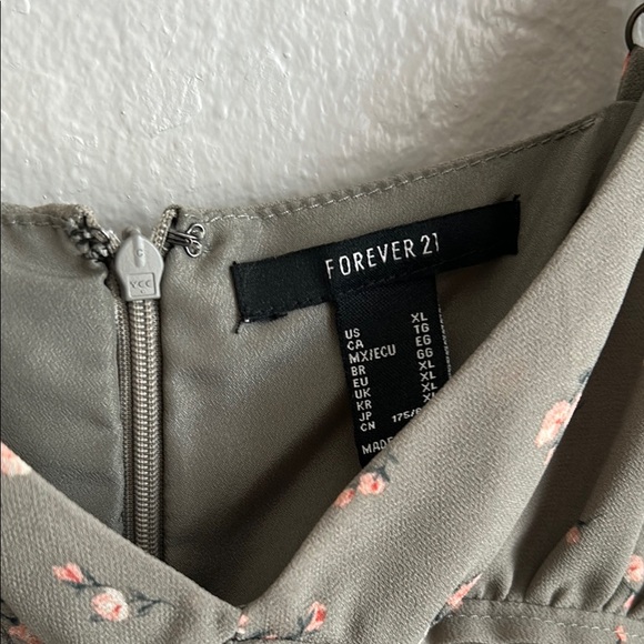 olive green and pink floral romper with ruffle hem - Picture 4 of 11